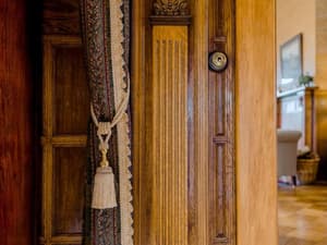 thumbnail: Interior detail