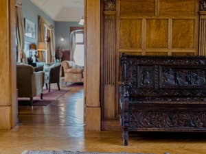 thumbnail: Lounge