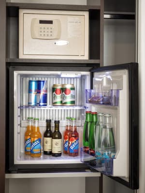 thumbnail: In-room dining