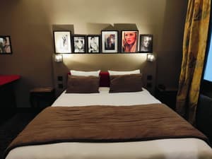 thumbnail: Room