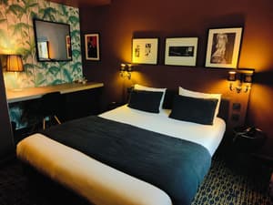 thumbnail: Room