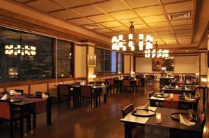 thumbnail: Dining