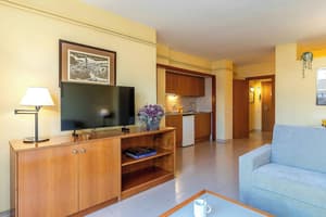 thumbnail: Living area