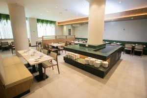 thumbnail: Restaurant