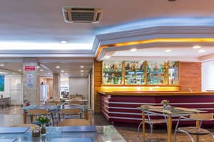 thumbnail: Bar (on property)