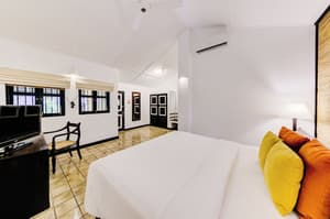 thumbnail: Room