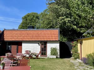 thumbnail: Garden