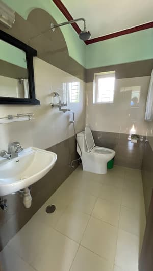 thumbnail: Bathroom