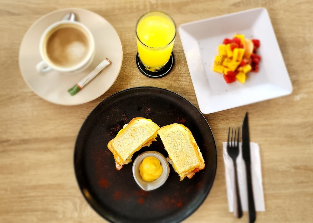 Breakfast meal