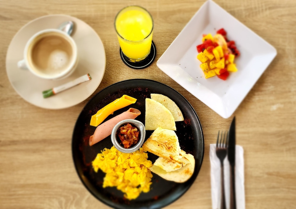 Breakfast meal