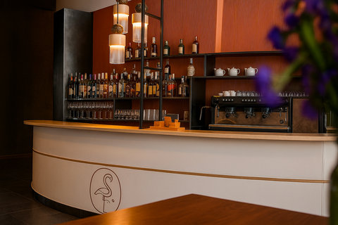 Bar and Lounge