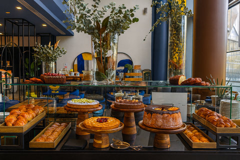 Bakery display