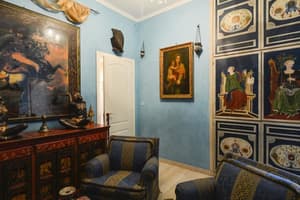 thumbnail: In-room dining