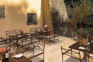 thumbnail: Breakfast area