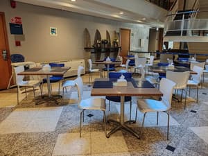 thumbnail: Breakfast area