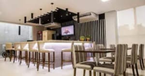 thumbnail: Lounge