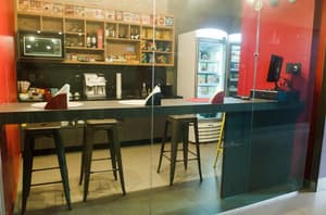 thumbnail: Bar