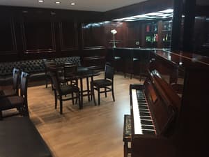 thumbnail: Bar (on property)