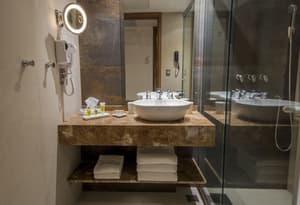thumbnail: Bathroom