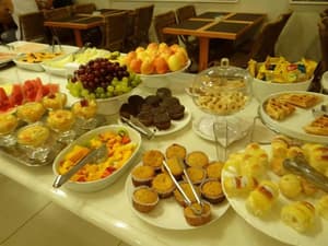 thumbnail: Breakfast area