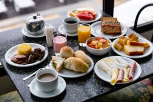 thumbnail: Breakfast area