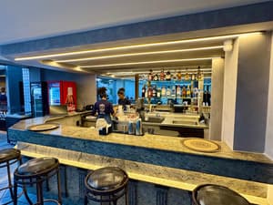 thumbnail: Bar (on property)
