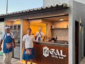 thumbnail: Bar (on property)
