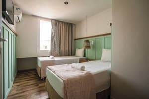 thumbnail: Room