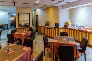 thumbnail: Restaurant