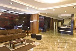 thumbnail: Lobby sitting area