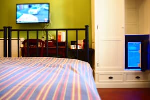 thumbnail: Room