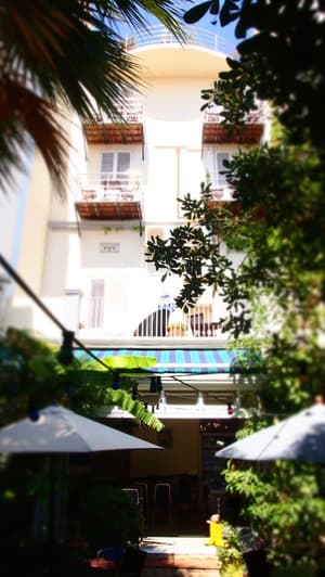 thumbnail: Terrace/patio