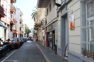 thumbnail: Exterior