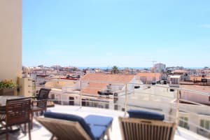 thumbnail: Balcony view