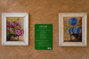 thumbnail: Interior detail