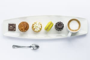 thumbnail: Restaurant