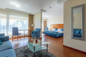thumbnail: Living area