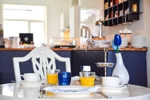 thumbnail: Restaurant