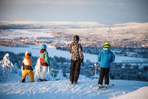 thumbnail: Skiing