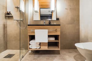 thumbnail: Bathroom