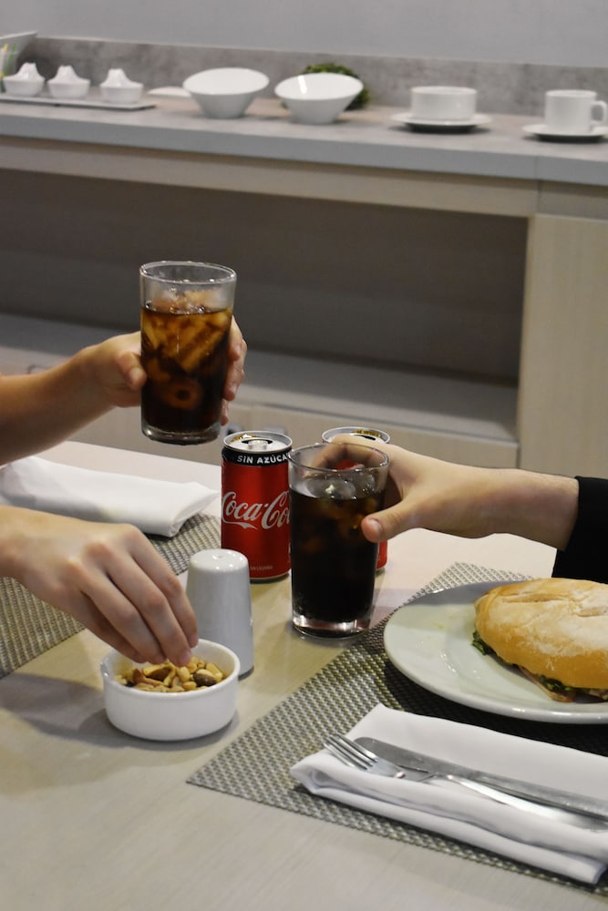 Restaurant-cafeteria