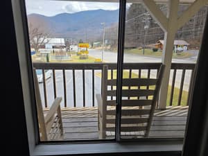 thumbnail: Mountain view