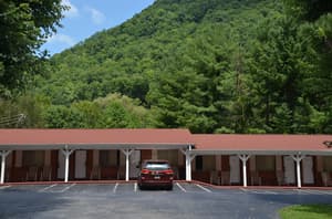 thumbnail: Exterior