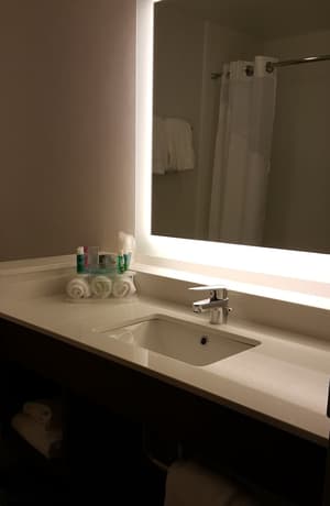thumbnail: Bathroom