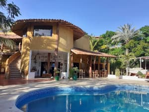 thumbnail: Pool