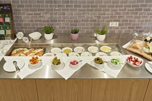 thumbnail: Breakfast area