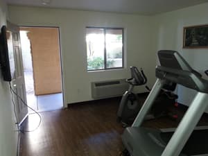 thumbnail: Front of property