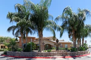 thumbnail: Exterior