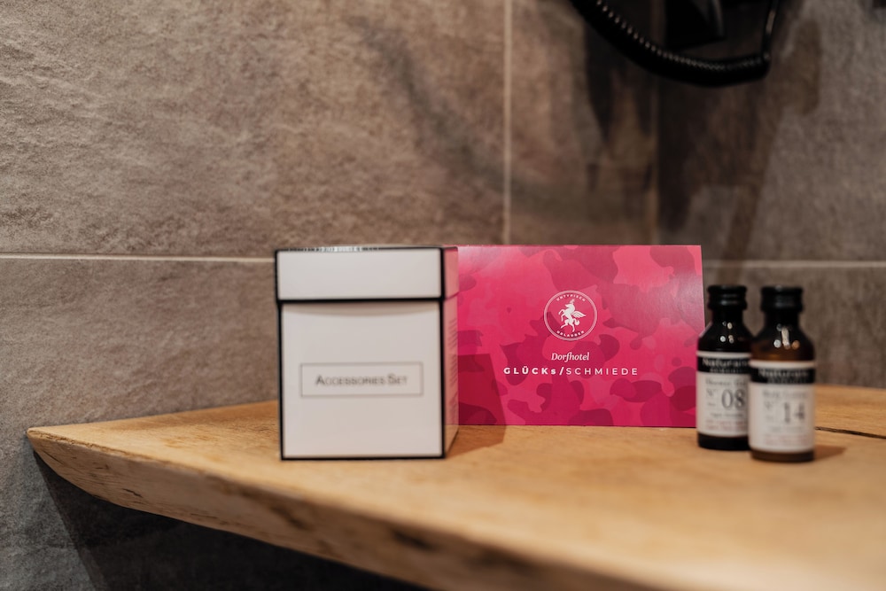 Bathroom amenities