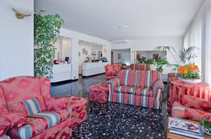 thumbnail: Interior
